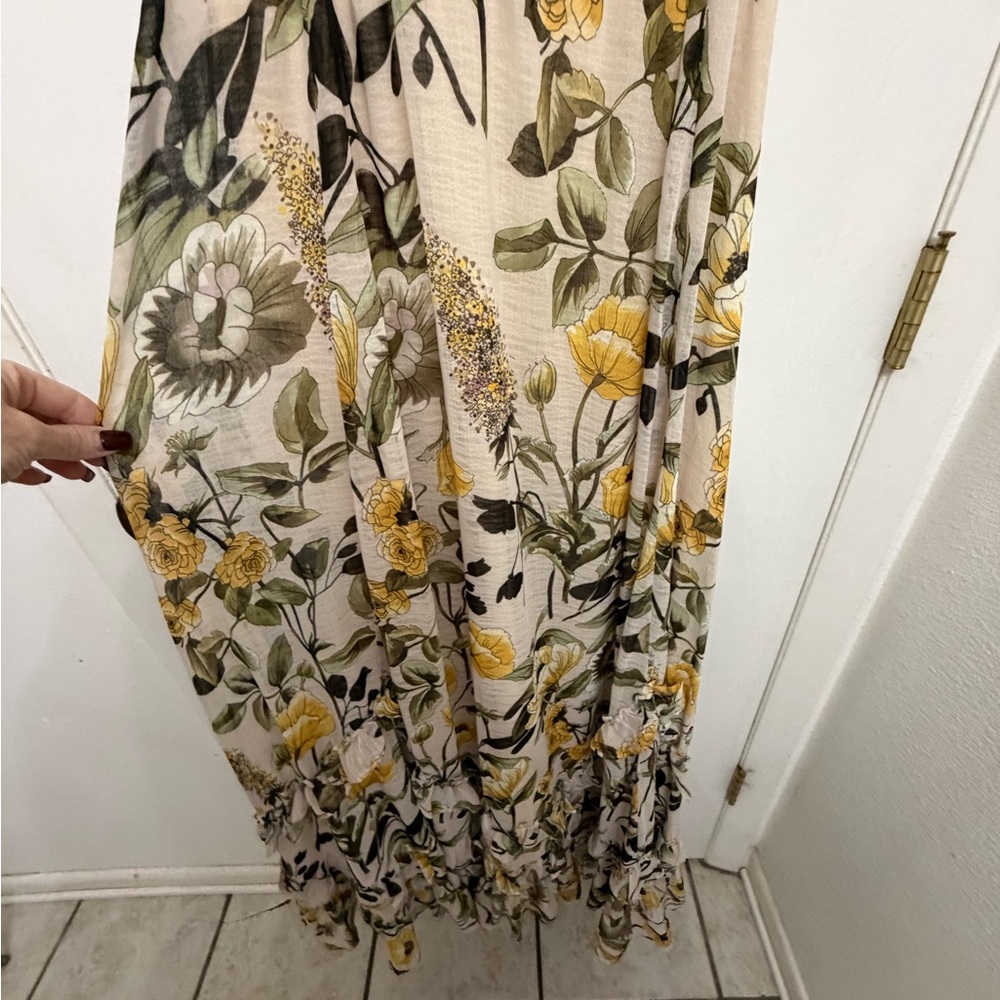 Secret Pon-Pon Floral Maxi Dress. EUC - Picture 7 of 9